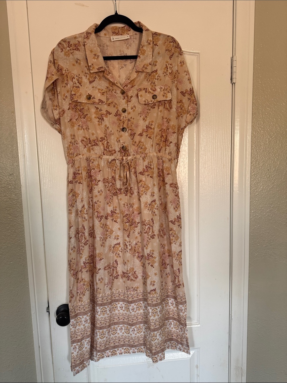 Lucky Brand Beige Floral Button-Front Midi Dress